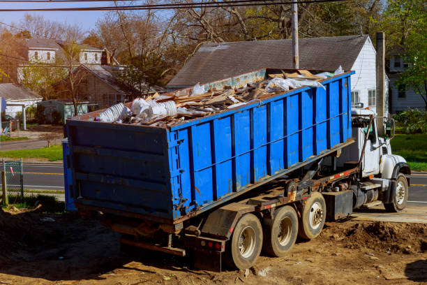 Best Yard Waste Removal  in Pensacola, FL